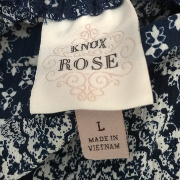 Beautiful Navy and white faux wrap skirt by Knox Rose size L - Picture 5 of 8